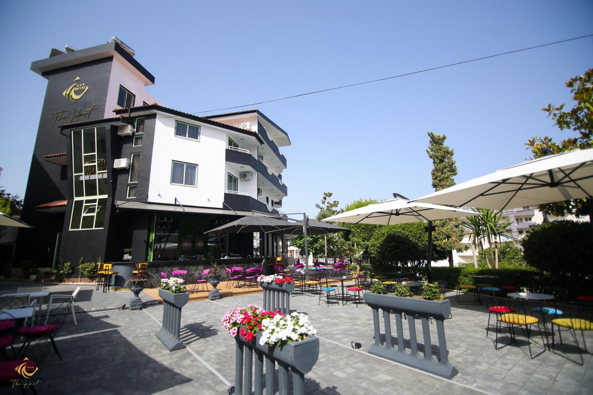 The Hart Hotell Vlorë Exteriör bild